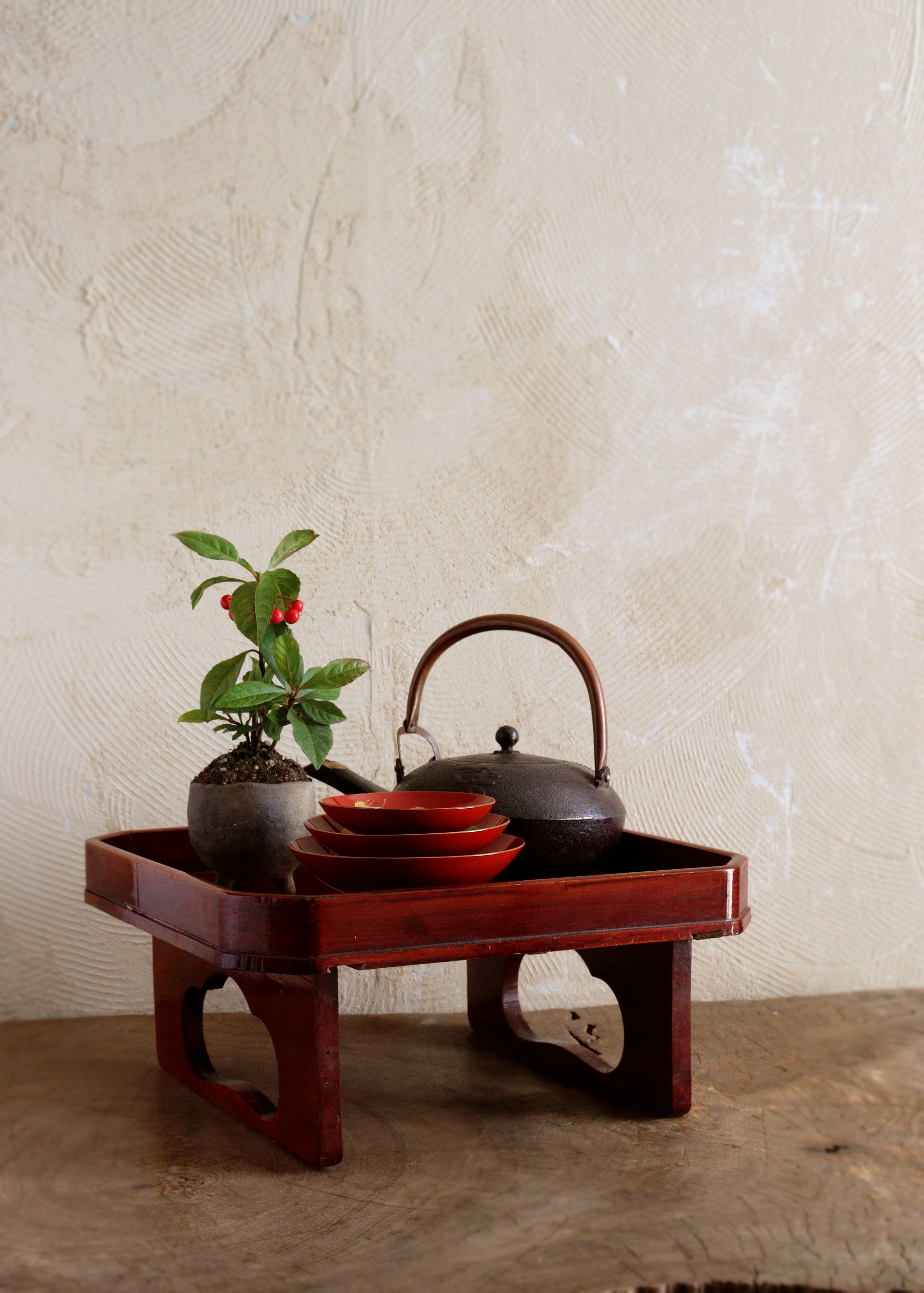 春慶塗り 足付き膳 大小 松透かし お盆 お膳 Antique Sam's Collection