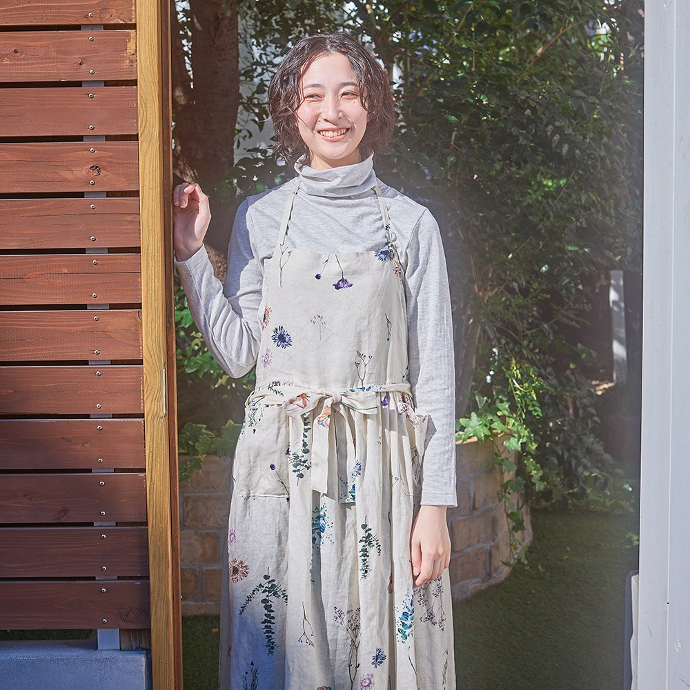 RINコラボ】リネン染色ドライフラワープリントエプロンワンピース