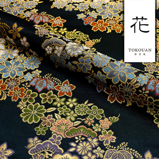 金襴生地販売 斜め桐松花文 (黒)柄の和柄生地通販なら都香庵