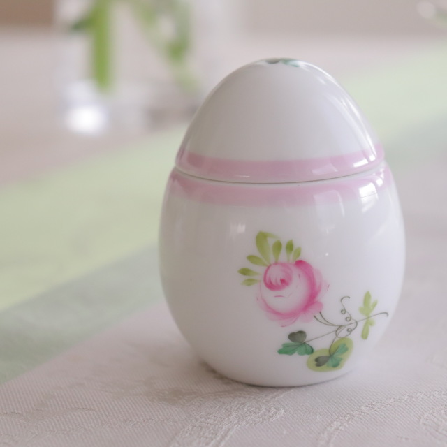 ☆御会員様専用☆再入荷☆Herend VRH-X4 ウィーンの薔薇ピンク エッグ