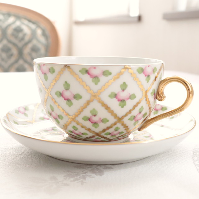 ヘレンド セーブル風 小薔薇 金彩 カップ＆ソーサー