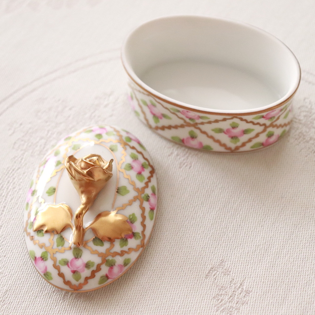 Herend ヘレンド セーブル風小薔薇金彩 スモールトレジャーボックス