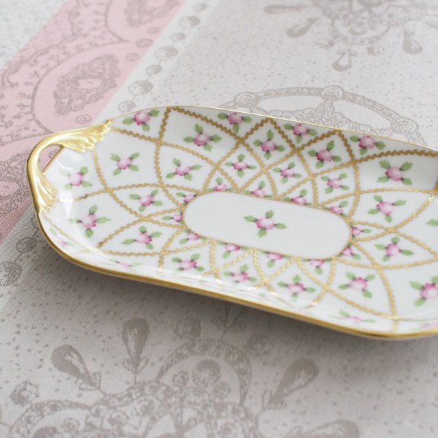 ☆再入荷☆ ヘレンド Herend セーブル風小薔薇金彩 サービストレイ