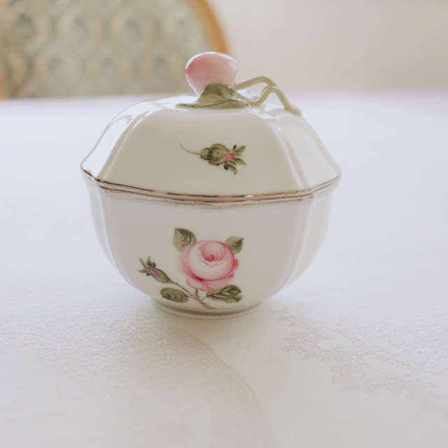 Herend ヘレンド ウィーンのバラプラチナ チェリートップのボンボン