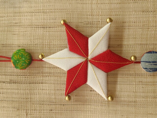 古布押絵下げタペストリー 【天使】 『くろちく』 手しごと屋 彦兵衛