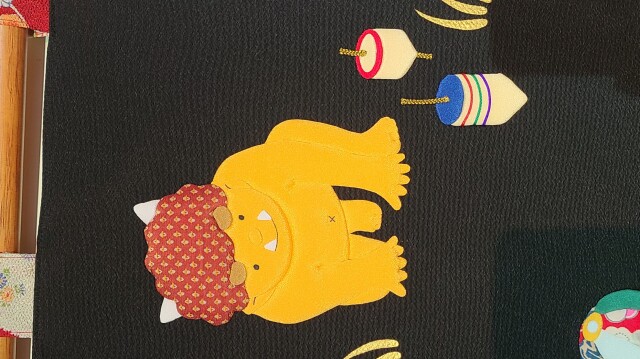 古布押絵タペストリー【鬼の子遊戯図】 『くろちく』 手しごと屋 彦兵衛