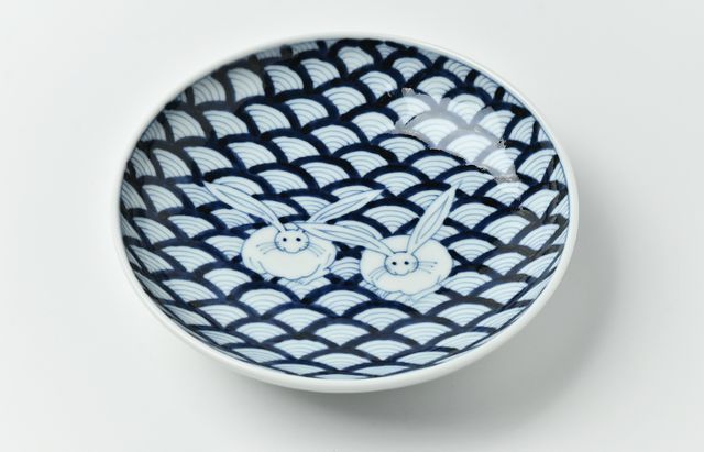 岩永 浩 青海波兎文6寸皿 ｜ 暮らしのうつわ花田 和食器 通販