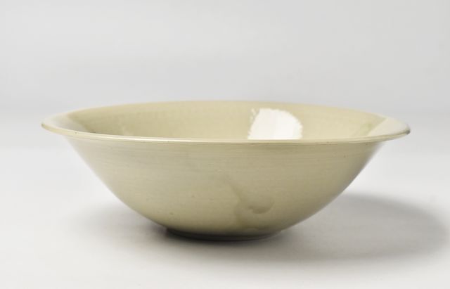 安齋新・厚子 52 青磁鉢（A） ｜ 暮らしのうつわ花田 和食器 通販