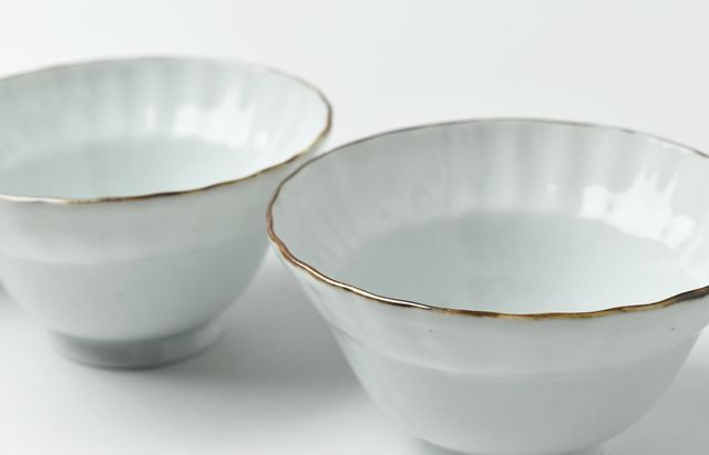 宮岡麻衣子 10 白磁輪花小鉢 ｜ 暮らしのうつわ花田 和食器 通販