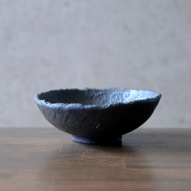 和食器 焼締陽刻鉢 作家「荒木義隆」