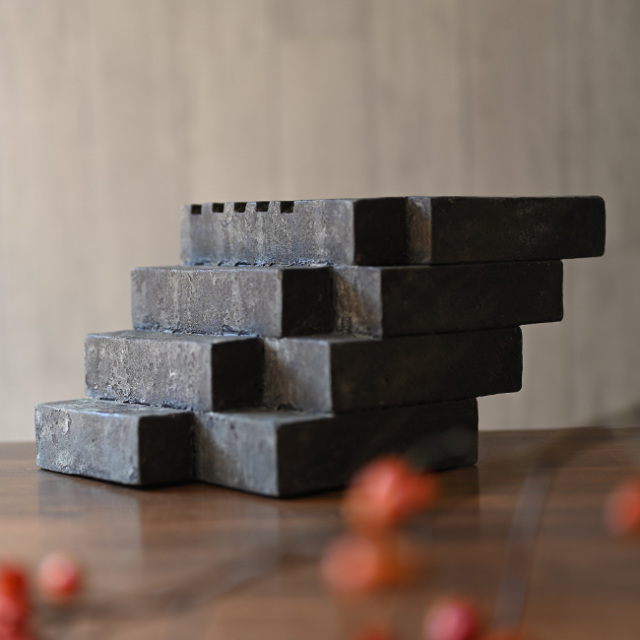 黒土花器（E） 作家「竹内紘三」