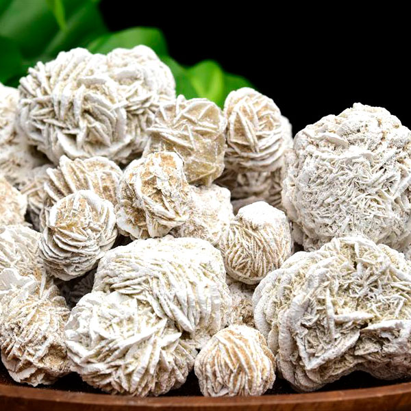 デザートローズ 砂漠の薔薇 セレナイトローズ を卸価格で販売中