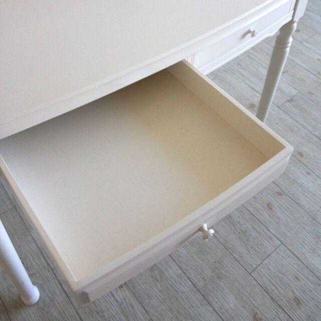 学習机白 リリーホワイトミディアムデスク