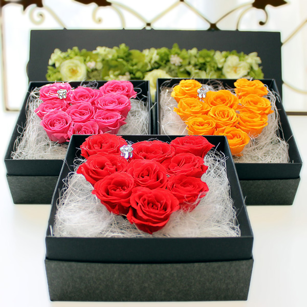 Andheart ： アンドハート （プリザーブドフラワー箱入りBOXアレンジ