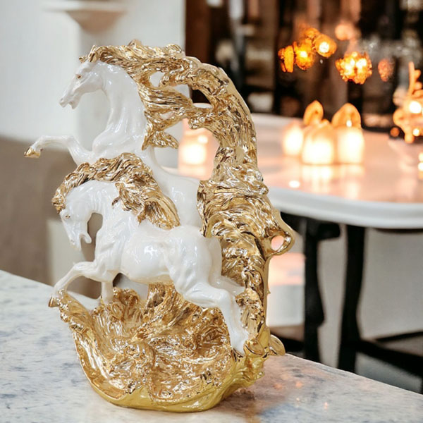 風水・開運インテリア・跳ね馬の置物（立ち馬） 2頭 （ホワイト） 動物
