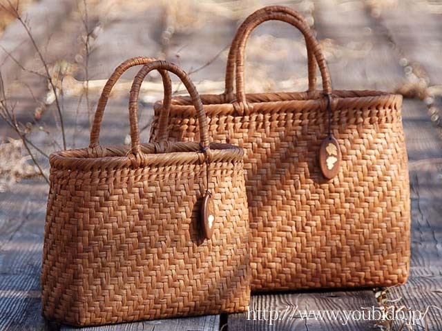 送料無料】山葡萄バッグ（小/削皮） W28xH20xD9cm | かごバッグ 通販