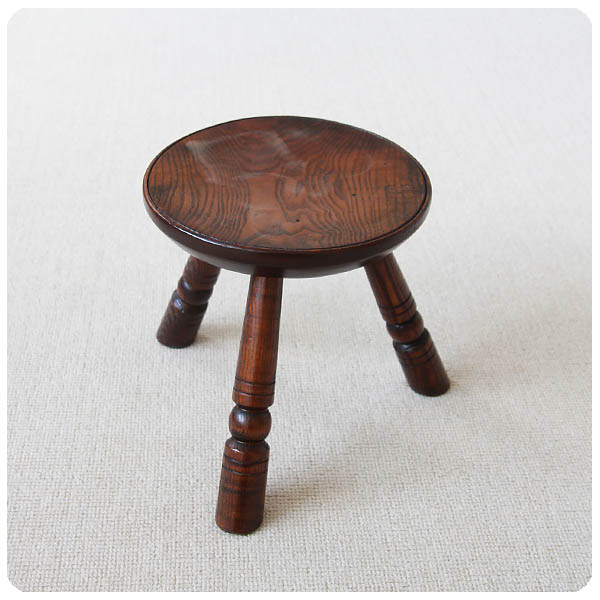 イギリス アンティーク スツール 丸椅子 家具 飾り台 花台 三本脚 店舗