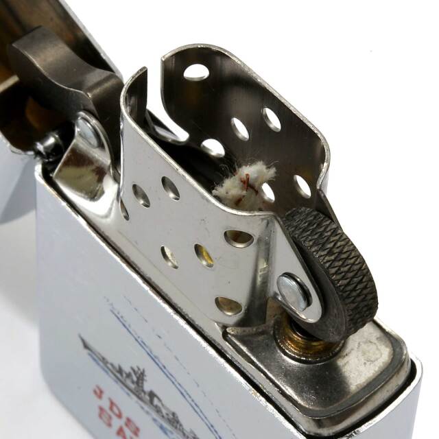 絶版/ヴィンテージ Zippo ジッポー 中古 2005年製造海上自衛隊 護衛艦