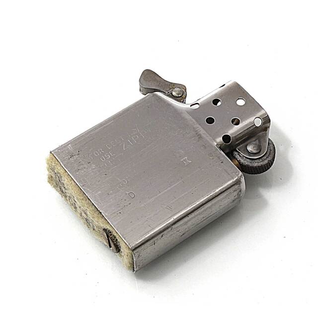 絶版/ヴィンテージ Zippo ジッポー 中古 2001年製造マリリン・モンロー