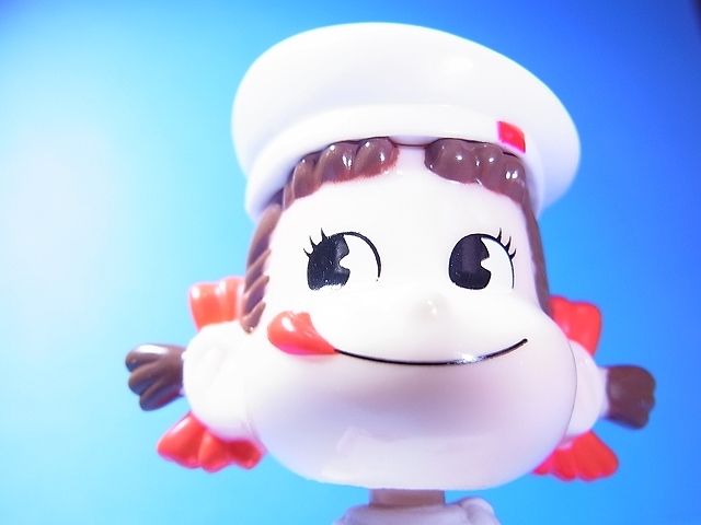 ペコちゃんファミリークラブ限定 Mini 首振りペコちゃん | トイズ