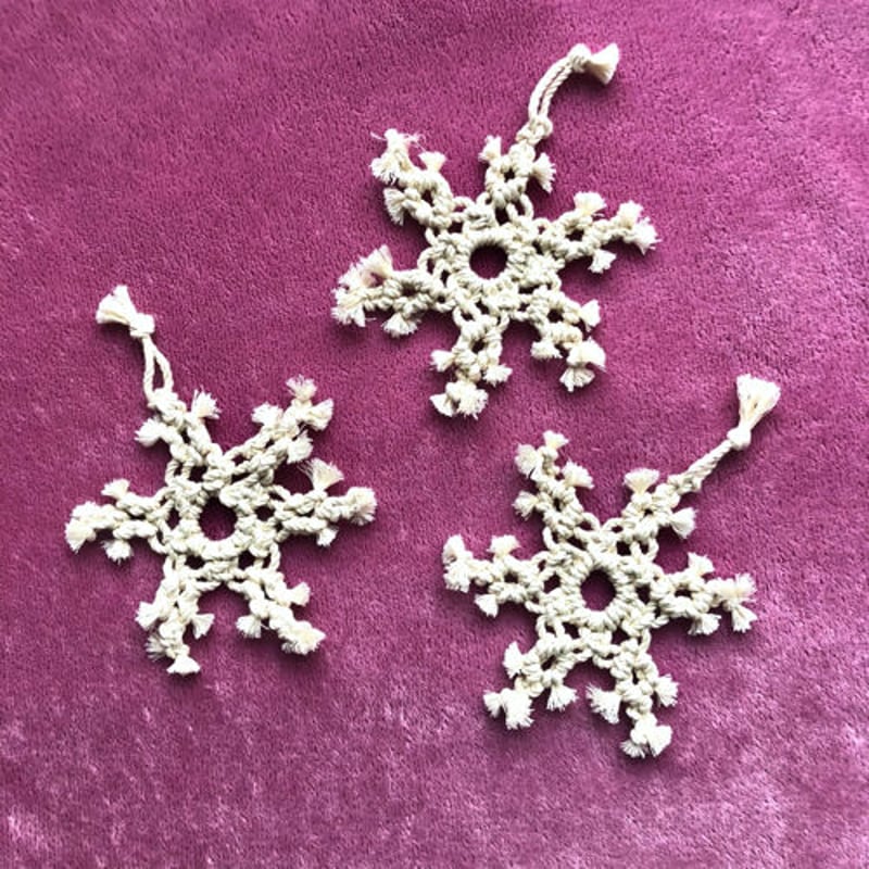 ISLANDER限定マクラメクリスマスツリー壁掛けタペストリー（ナチュラル