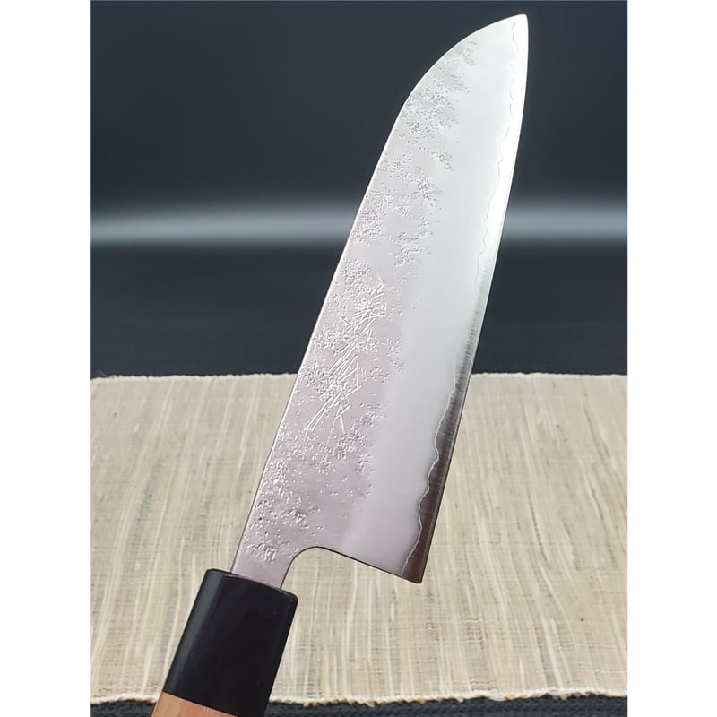 義弘作】銀三梨地 三徳165mm ウォールナット柄 | 山脇刃物製作所