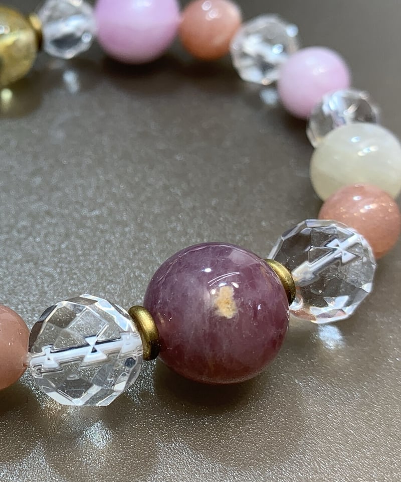 ローズクォーツ クンツァイト オレンジムーンストーン ホワイト