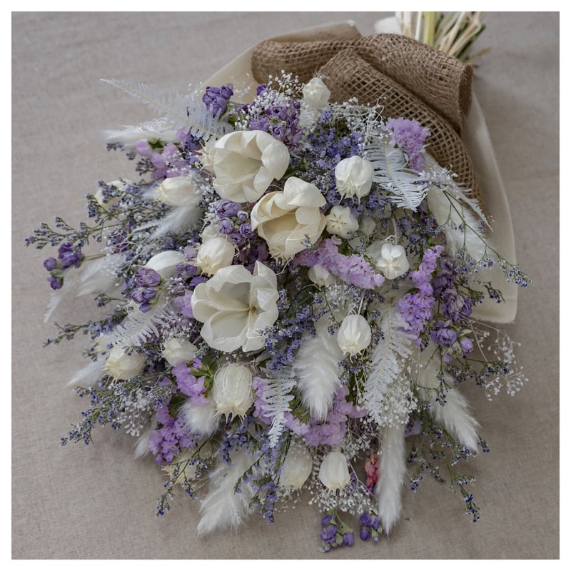 むらさきホワイト系ドライフラワースワッグ | ドライフラワーと