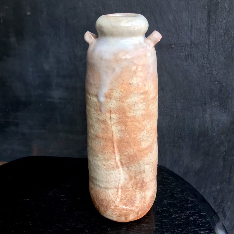 陶器 萩焼 輪花 耳付き花入(木箱入) 林紅陽 作 | 陶器 和食器 萩焼のお