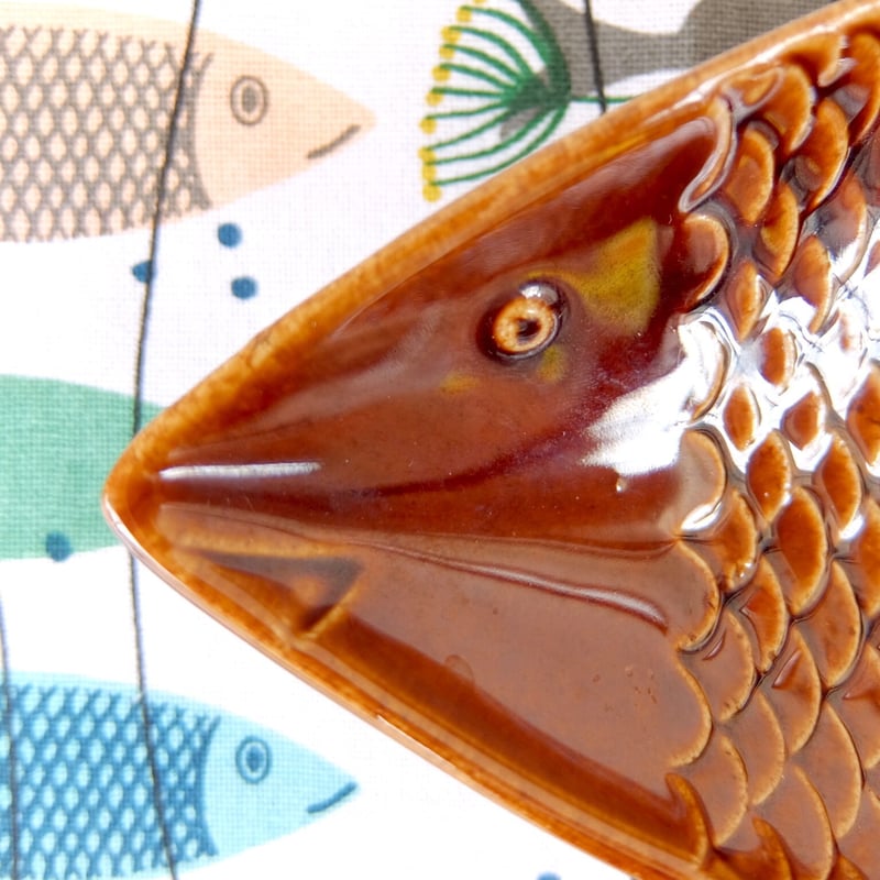 スティグ・リンドベリ Stig Lindberg フラーデン 魚プレート（ブラウン