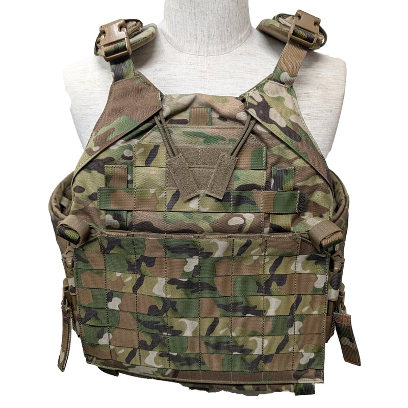 GearCraft製 Atom Стрелец プレートキャリアー マルチカム迷彩