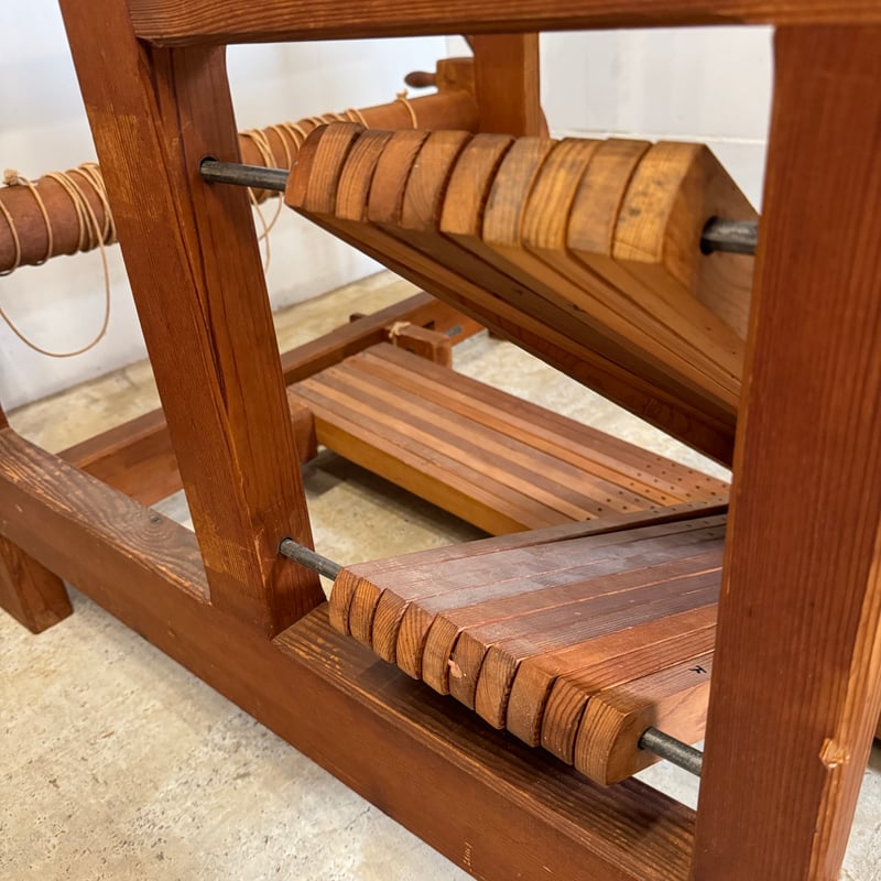 別途送料要・A179】機織 織幅85cm 踏板10枚 綜絖10枚 | 染め・織り道具