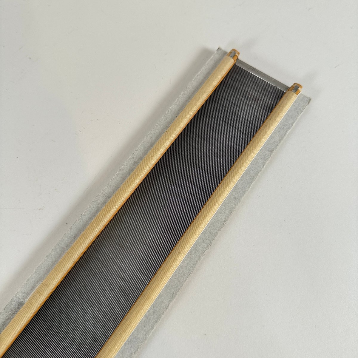 筬 60cm(鯨1寸間 30羽）☆新品　送料無料☆　機織り　手織り　おさ　手織 D597】<オサクマリード>金筬 鯨60羽 内寸50cm | 染め・織り道具 SHIRO.