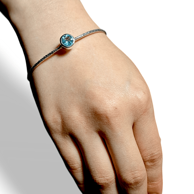 ブルートパーズ シルバーバングル ブレスレット | Le Papillon Jewelry