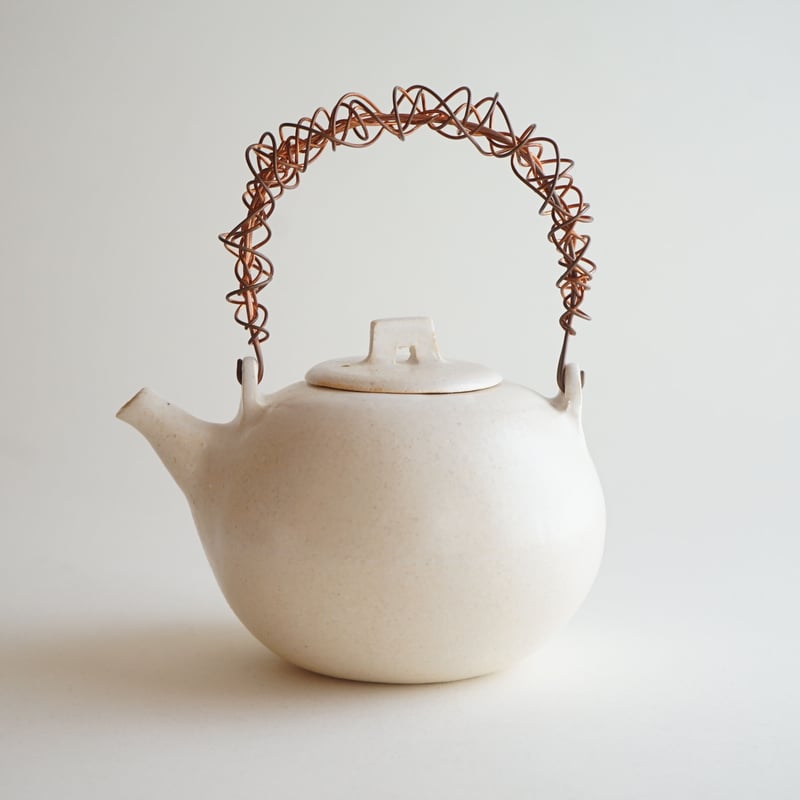 安藤雅信】焼水器 C 白 | ギャルリ百草 online store