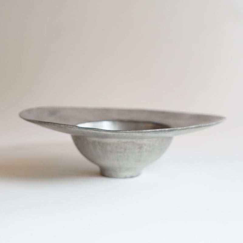 安藤雅信】銀彩ピューターイタリアリム丸深皿 M | ギャルリ百草 online