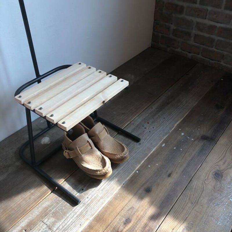 数量限定 F1-IWO-N ハンガーラック アイアン 木製 棚板付