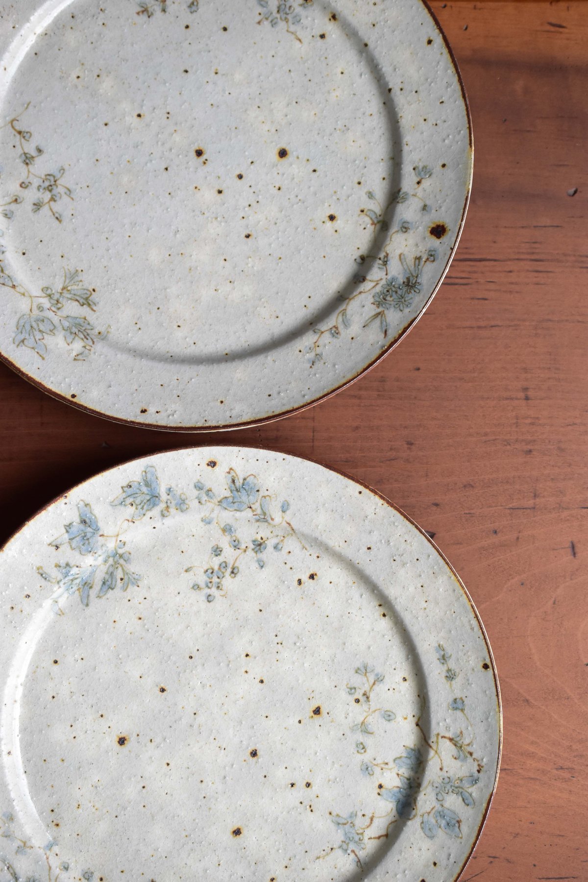 いろ安南 皿(花）／市野吉記 | うつわと暮らし 凛 ONLINE SHOP