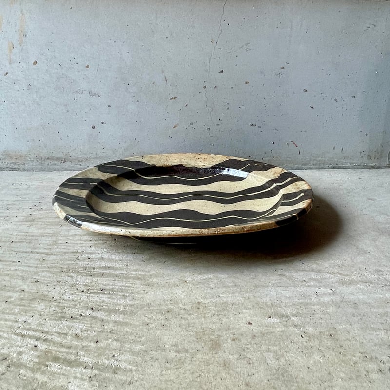 掛谷康樹 練上手 9寸盛皿 | Linné