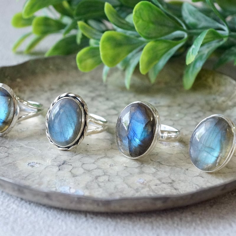 ブルーシラー ラブラドライト オーバルシェイプ リング シルバー925 14