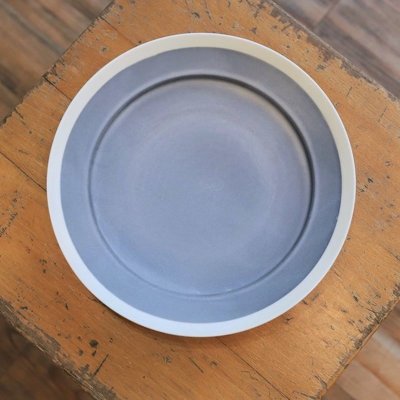 yumiko iihoshi porcelain / with4 gray 24 plate