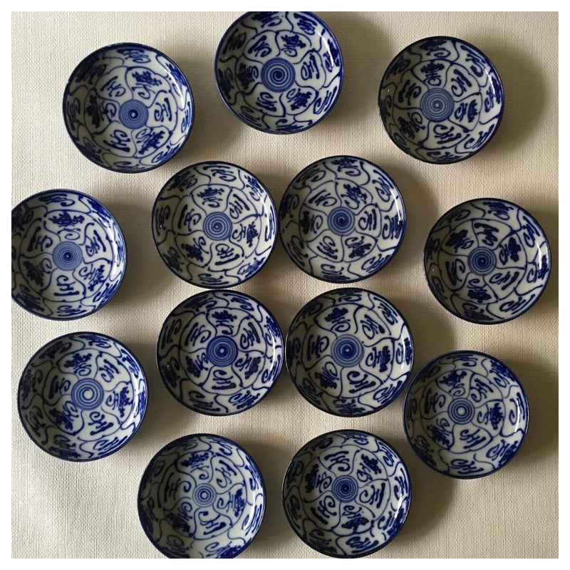 瀬戸染付小皿 渦巻なずな文様 明治時代 | れいゆぅる rayures