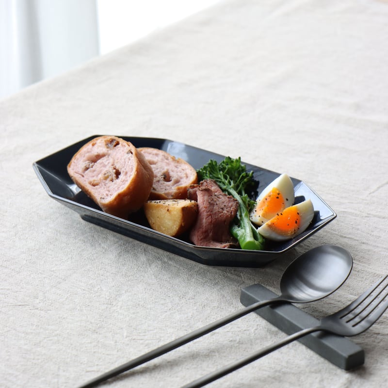 八角長角プレート ネイビー / 白マット | 和食器通販 有田焼 山忠