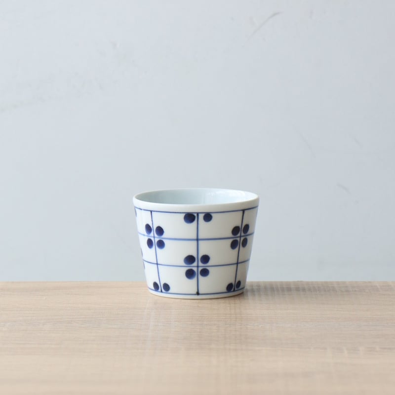 そば猪口 格子 | 和食器通販 有田焼 山忠｜おしゃれでモダンな和食器を