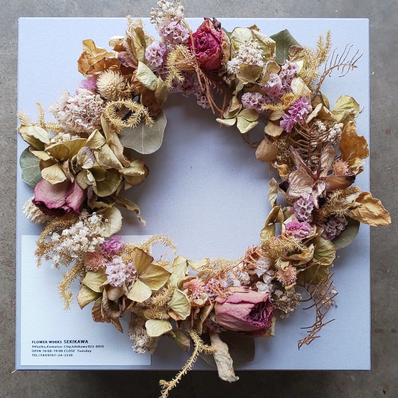 Flowerworks SEKIKAWA「ドライフラワーリース」 | オトメの金沢 陳列室