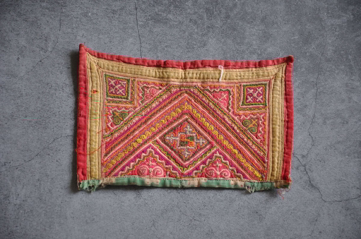 タイ 山岳民族 古布 刺繍 マルチカバー 大判 【公式通販】
