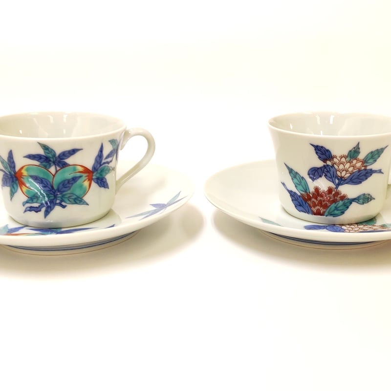 今泉今右衛門 「錦絵変り紅茶碗」桃・藤袴絵 2ツ組 | 恵埜画廊STORE