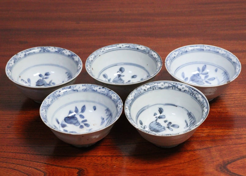 中国呉須染付草花図小椀 5客組 小ホツ,ニュウ | 吉祥寺PukuPuku