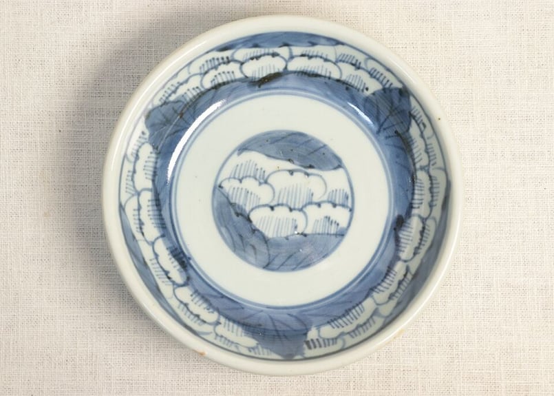 江戸後期青磁染付牡丹花弁図春寒鉢 | 吉祥寺PukuPuku