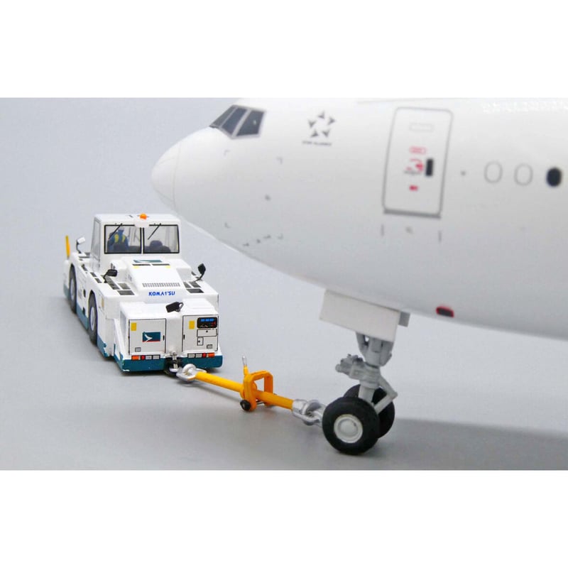 1/200 トーイングトラクターWT500E CXカラー | ひこーきちゃん